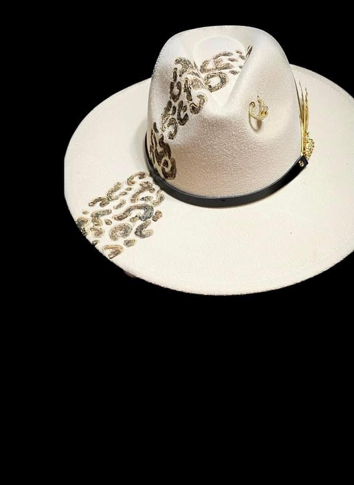 Wide brim leopard print hat